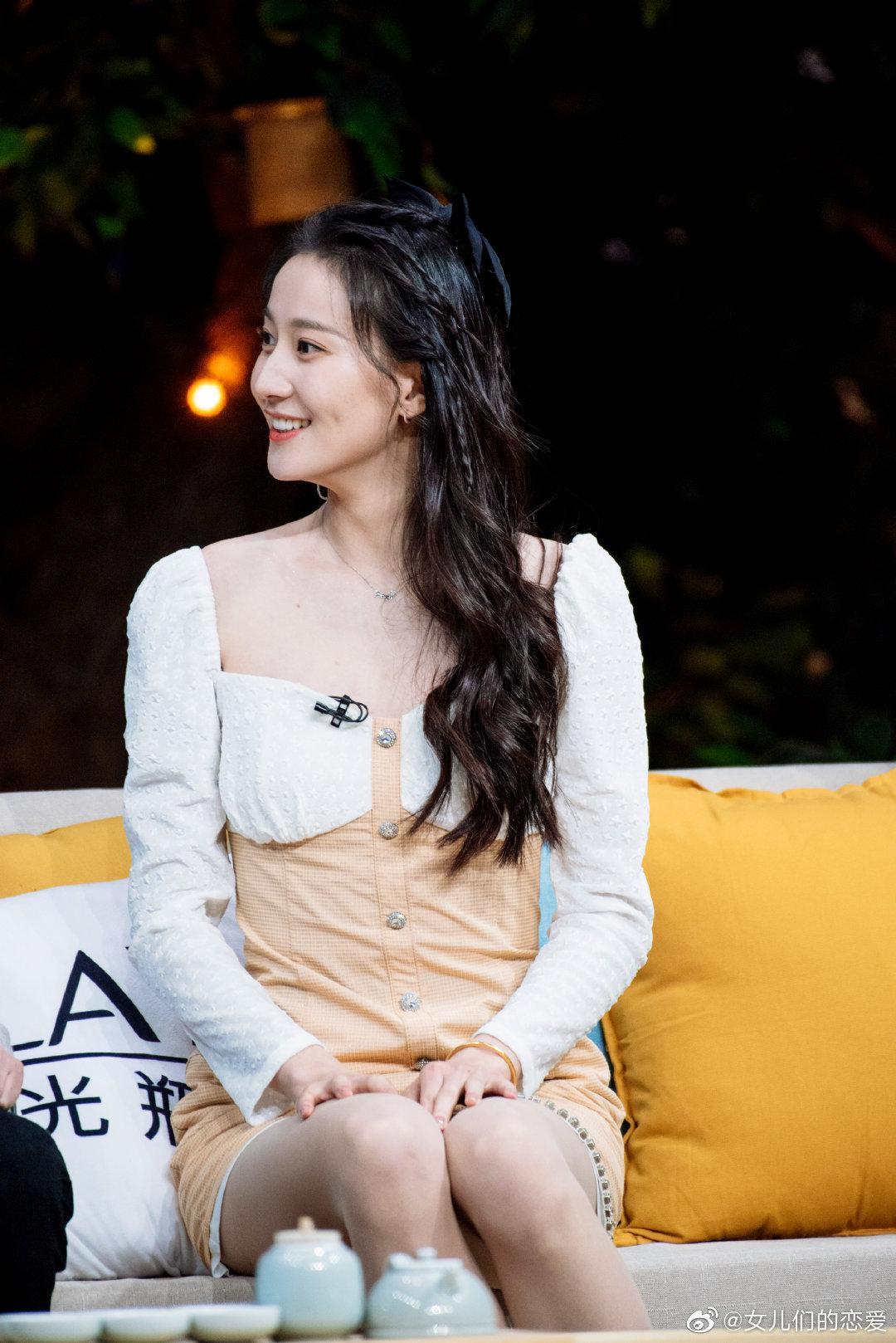 收官,@张豆豆zdd 一袭淡黄色的连衣裙