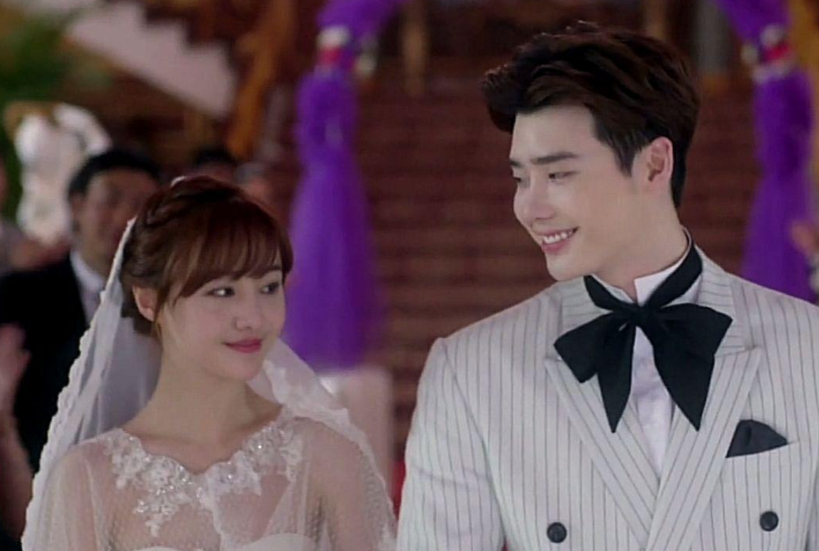 李钟硕退伍后首封曝光,中国粉丝却忧心:翡翠恋人被郑爽连累