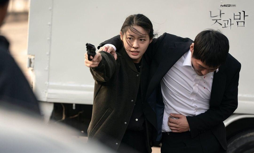 《昼与夜》高调收官,收视率破6,无冕之王南宫珉拯救注水剧情