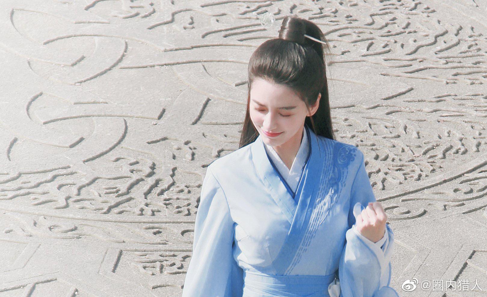 angelababy新剧尘缘路透出炉水蓝色古装衬出白皙肤色