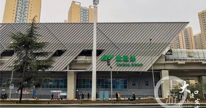 重庆5号线跳磴站 有市民问:是"磴"还是"蹬"?