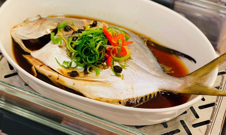 清蒸白鲳鱼