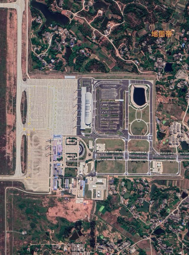 航拍赣州黄金机场江西省第二大机场