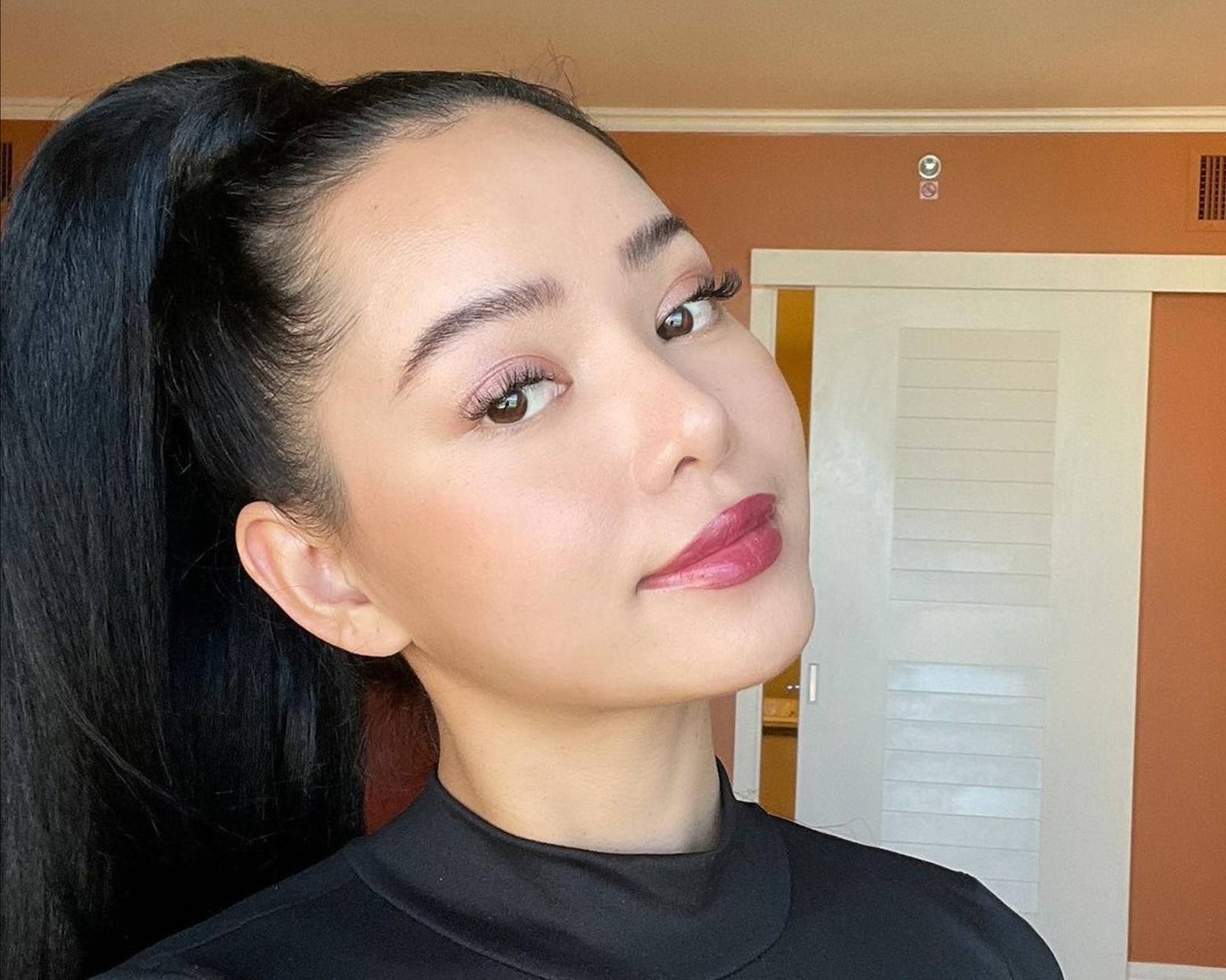 知名网红纹身酷似"日本军旗",还被扒曾在海外服过兵役