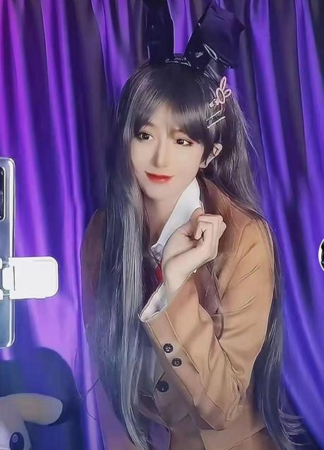 呆妹儿5套最成功的cos,旗袍装颠覆形象,学生装让人想起初恋