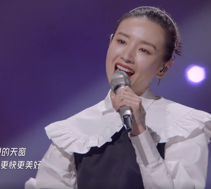 姐姐2董洁的震撼舞获好评超低短裙加分摄像师角度引热议
