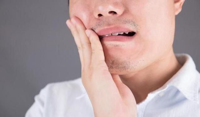 上火是怎么回事?中医建议:肝火、心火、肺火、肾火应该怎么调理|肝火|肺火|心火_新浪新闻