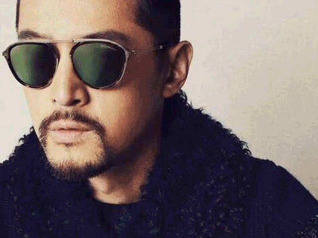 男星留胡子堪比整容,胡歌变文艺|《青簪锁三千》上映中