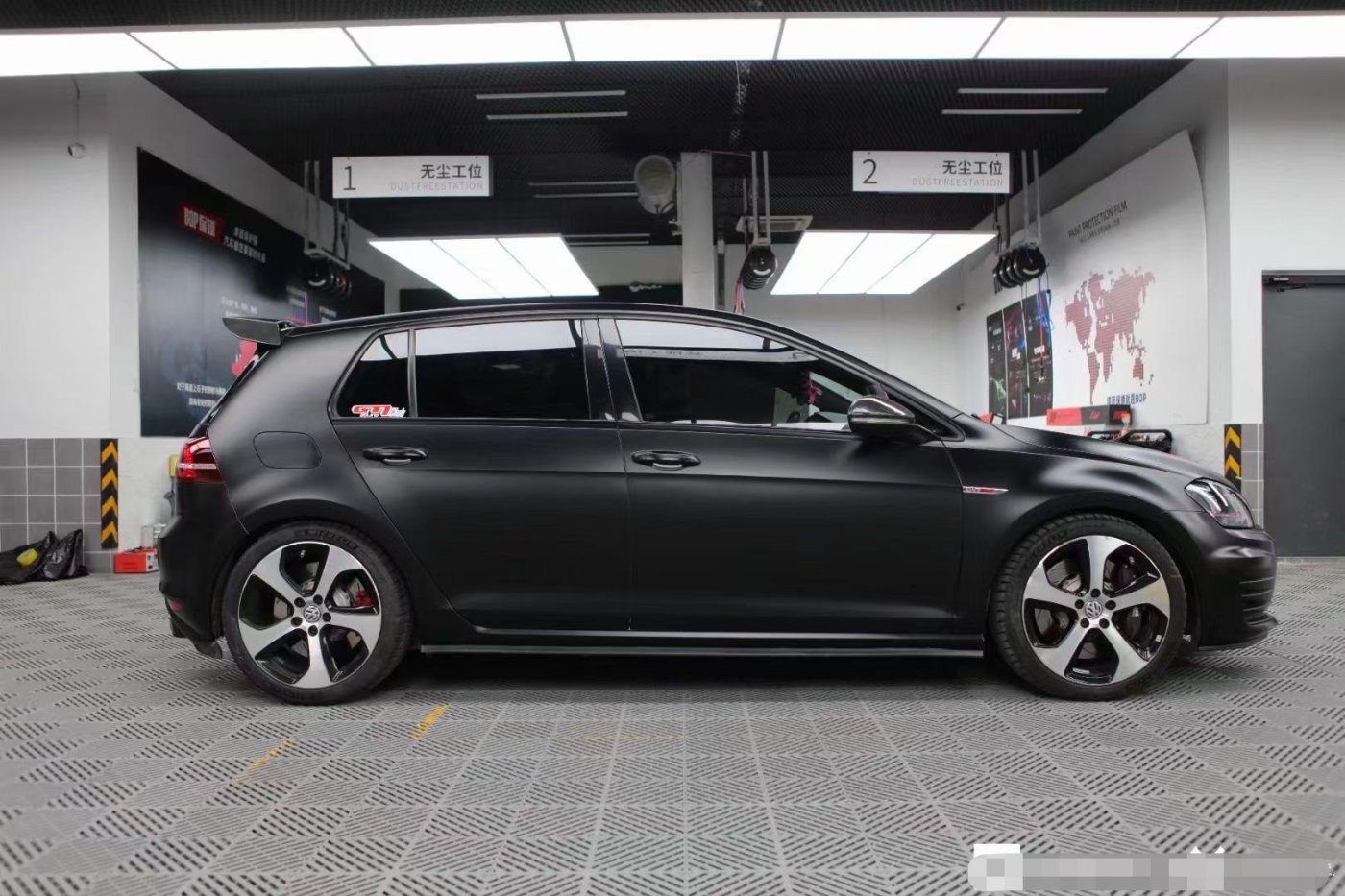 高尔夫改色磨砂黑旅行路上有它足以