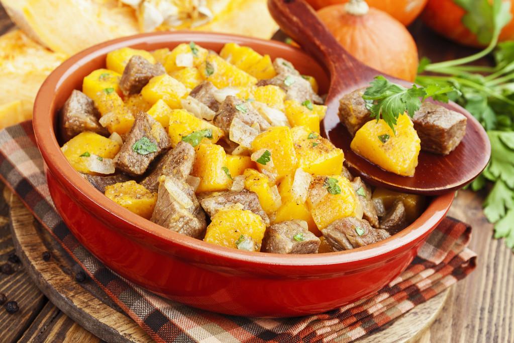 教你营养美味的南瓜牛肉煲仔饭