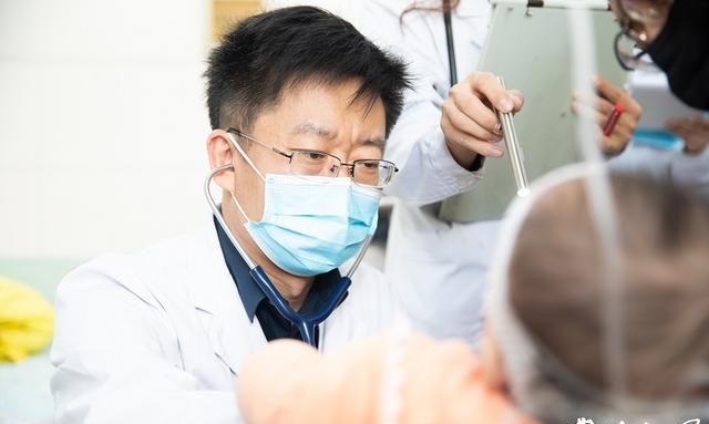 什么是粪菌移植术?粪菌移植术是否适合所有自闭症患者?休闲区蓝鸢梦想 - Www.slyday.coM