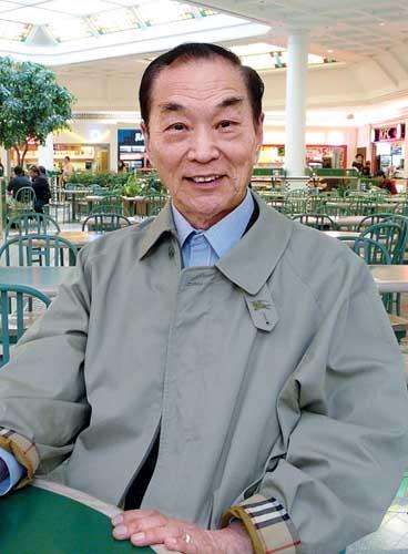 华裔演员张铮去世,享年90岁,代表作《2012》《上海正午》