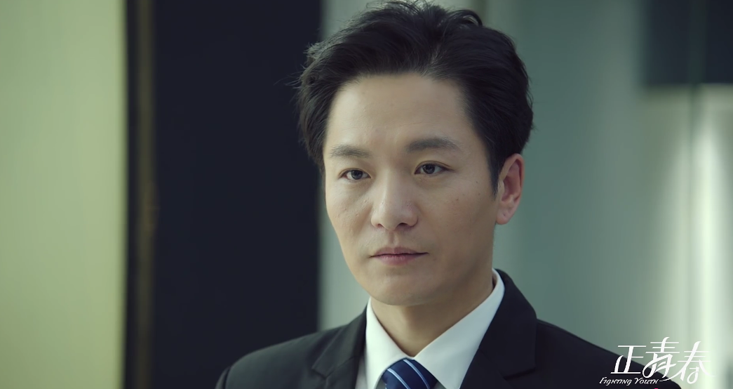 显然,旖旎更满意章小鱼的回答,并给了她签单的机会