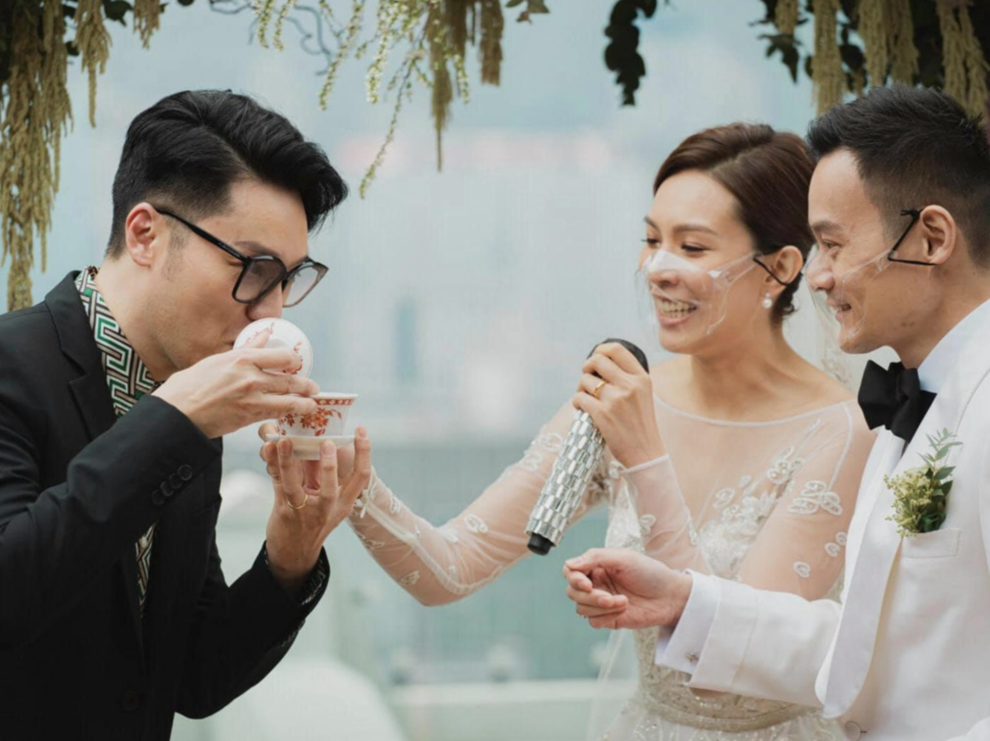 朱慧敏嫁名医办户外婚礼获赠百万蓝筹股做聘礼彭怀安大方祝福