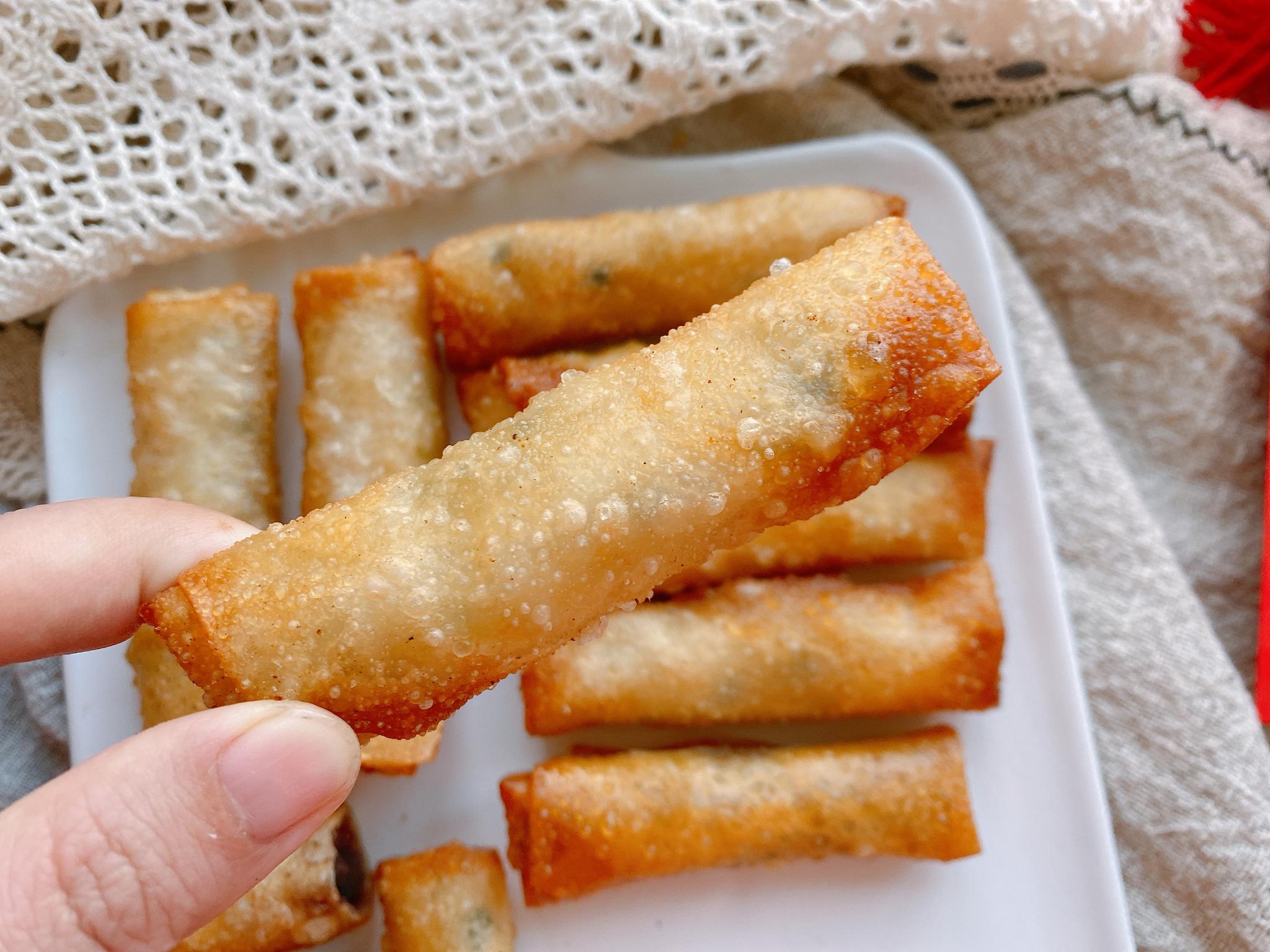年夜饭首选炸春卷外皮酥脆掉渣2种口味饼皮到馅料详细介绍