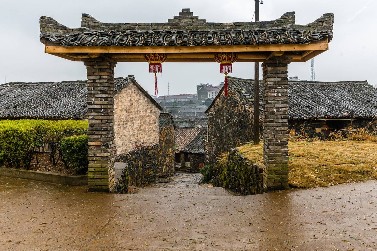 宁波石屋建筑规模很大的古村落距今600多年景美门票免费