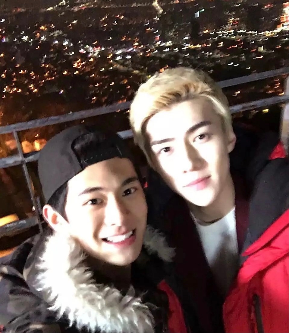 青你3练习生梁森光头造型曾和吴世勋合作期待表现