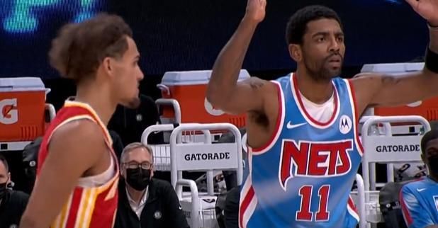 特雷杨造犯规谁注意哈登但最惨的是欧文今天三观真被颠覆了