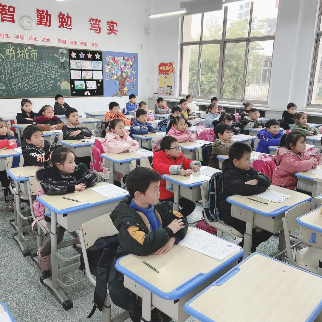 江苏省无锡市新洲小学一路成长,快乐收获