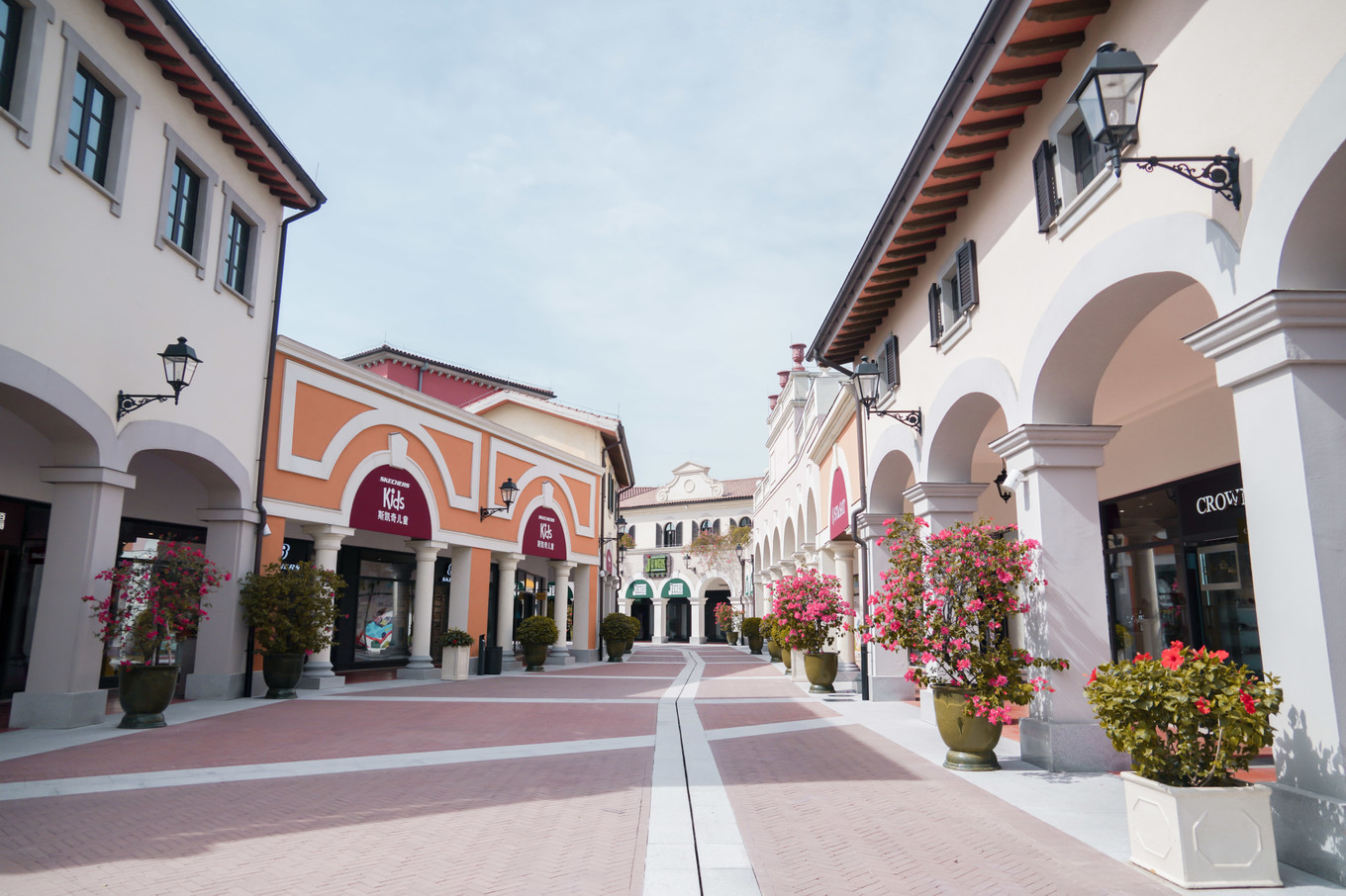 而且,酒店和佛罗伦萨小镇还时不时联合举行活动,我住店期间,就有酒店