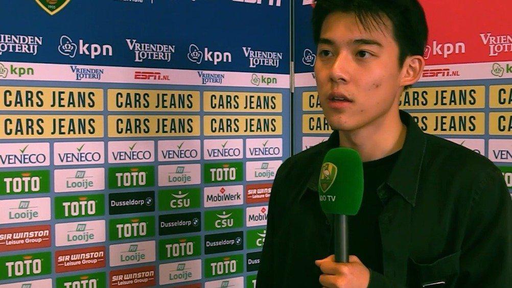 荷甲海牙官方宣布,与前国脚李明之子李嗣镕签下职业合同