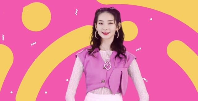 硬糖少女春晚造型出炉全员粉色套装超抢眼陈卓璇刘些宁魅力十足