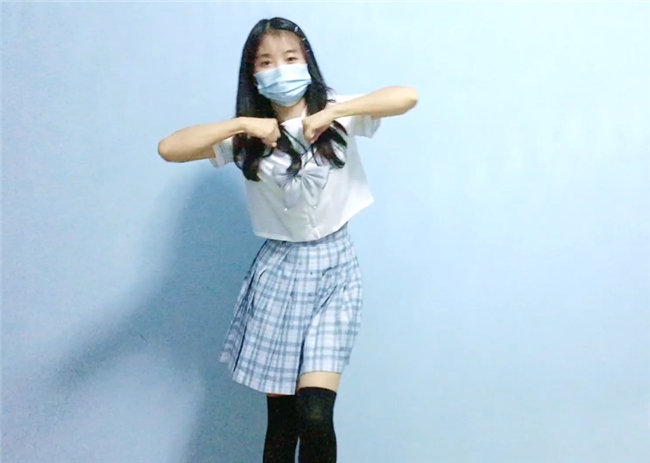 即将复播的她穿出了不同味道|奔奔|穿着|粉丝_新浪新闻