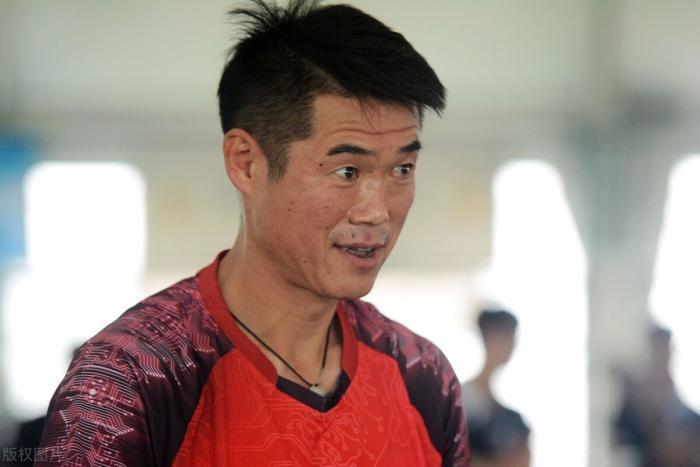 名帅就被传下课走人,曾是鲁能名将|高洪波|宿茂臻|北体大_新浪新闻