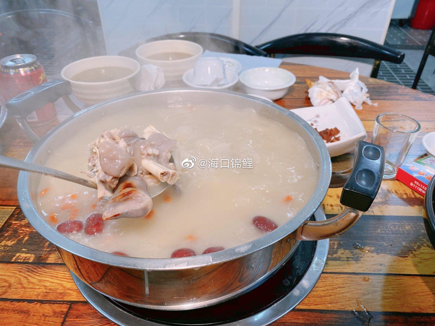 海口 本地人带去吃的乳羊火锅,羊头羊脚汤美味又滋补