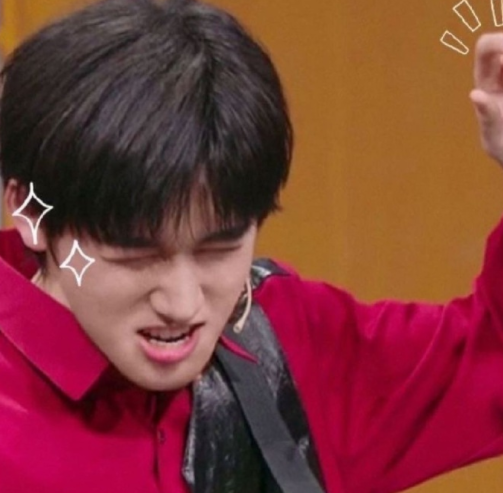 有种不合群叫宋亚轩其他人扮丑特别卖力唯独他有小心思