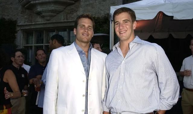 小曼宁又来酸了:超级碗两次击败布雷迪,给他留下了不小的阴影|爱国者