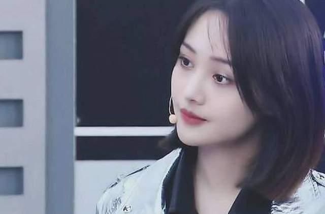 郑爽太惨娱记曝郑爽情绪不佳圈内四处借钱却只有他愿借上百万