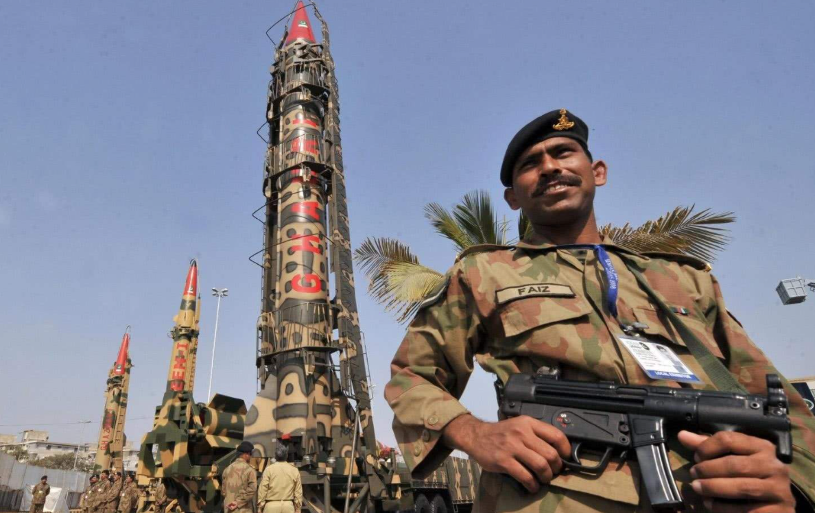 为什么印度能买到世界先进武器?其他国家难道不担心印度仿制吗?