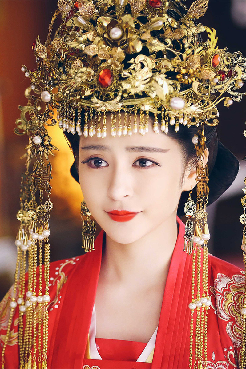 天生整容脸李心艾减肥失败,网友对她宽容,胖成一只小熊更可爱|李心艾|