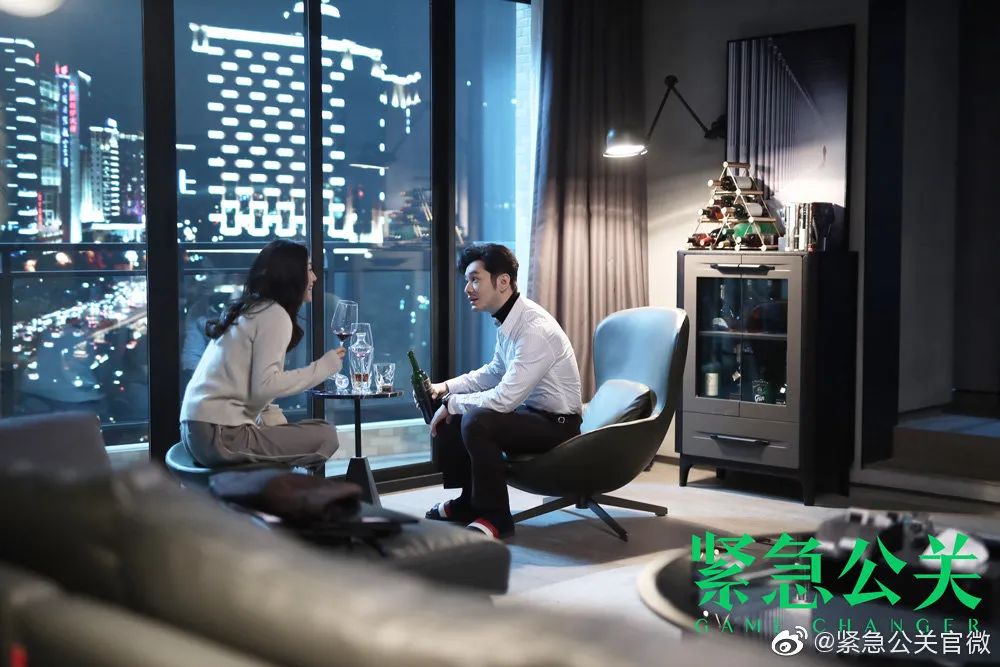 聚焦社会热点话题的紧急公关如何开启题材类型新尝试