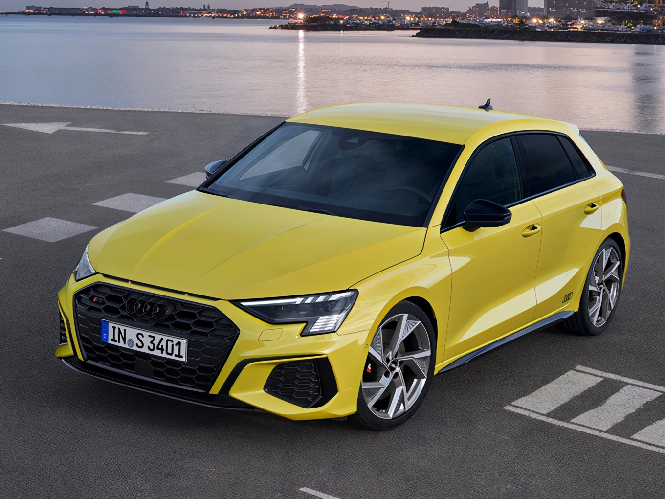 全新奥迪s3两厢版缺席,2023年后才能引入,网友:等不急