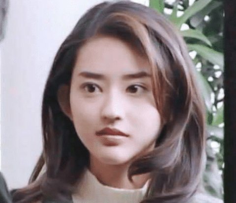 她曾是亚洲"最美"的女星,不输关之琳李嘉欣,如今却成这样