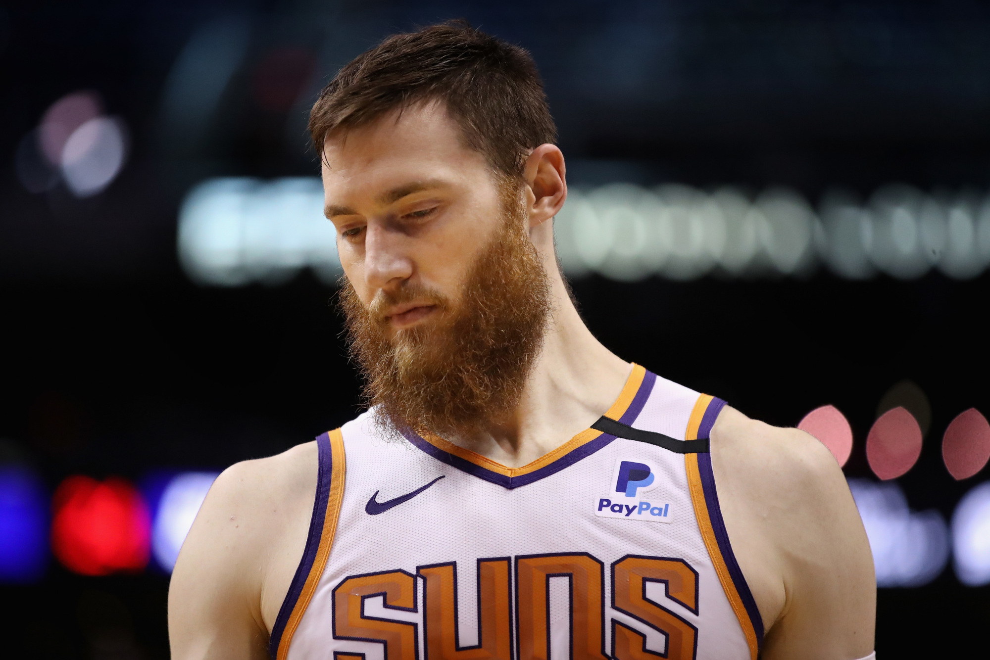 美媒喊话金州,列三大抄底理由,力荐猛龙内线大闸|贝恩斯|卢尼|怀斯曼