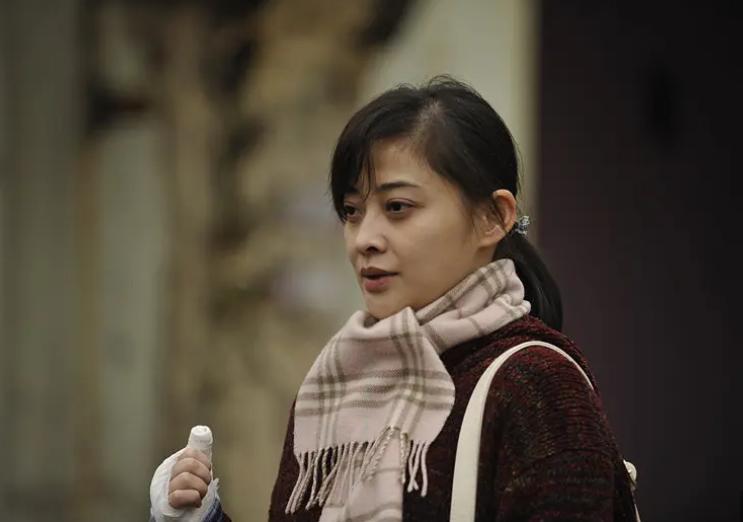 45岁梅婷上综艺状态如少女,脸小且五官清秀,网友:状态也太好了