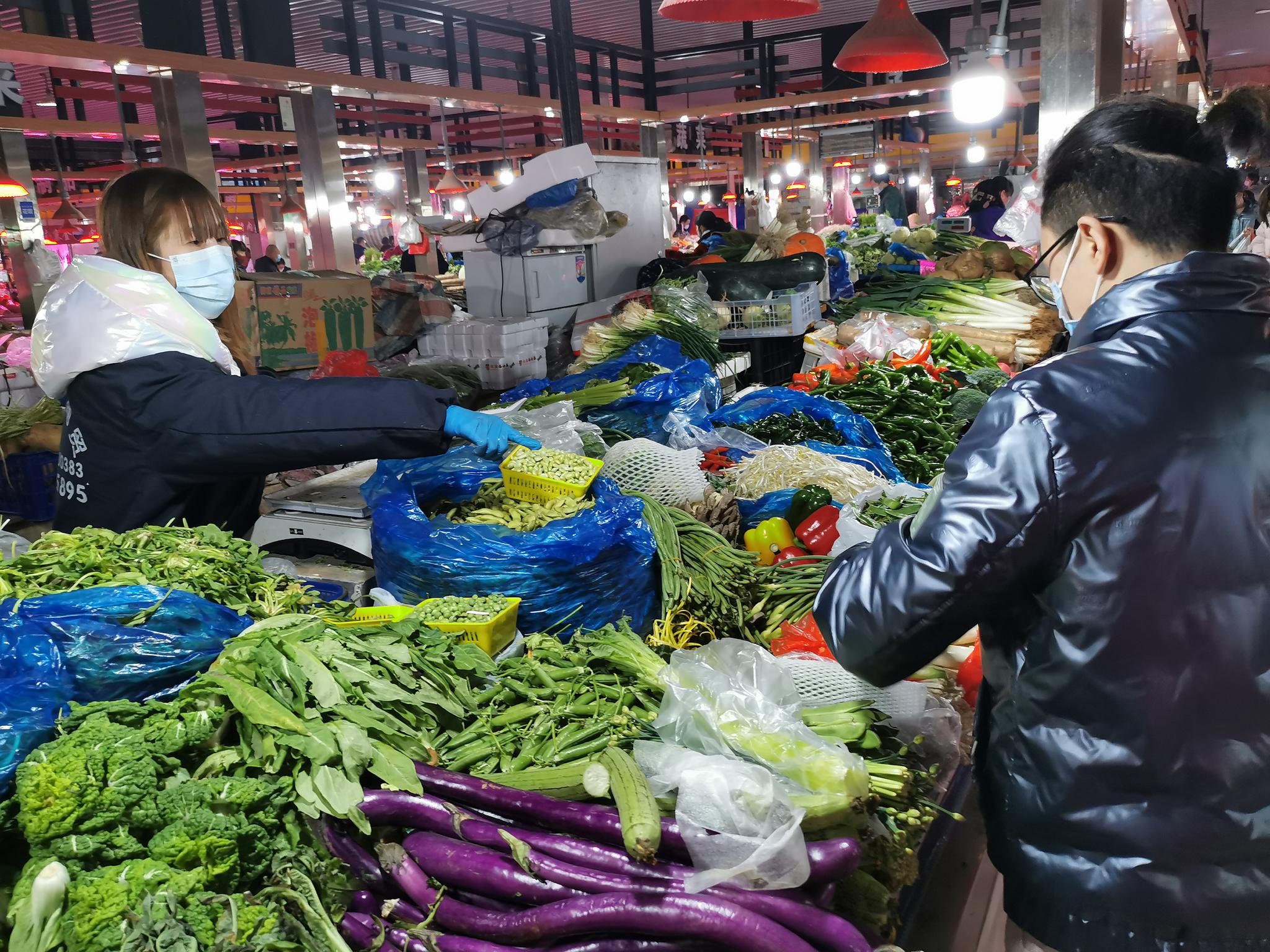 安徽合肥农贸市场改造让市民"菜篮子"拎得更舒心