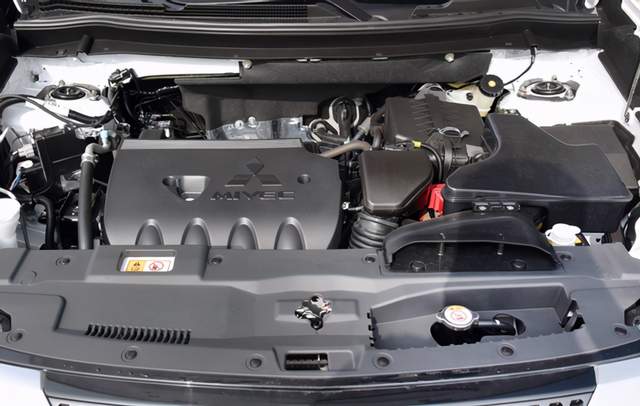 三菱新款欧蓝德即将亮相,增1.5t发动机,售价14万元-新浪汽车