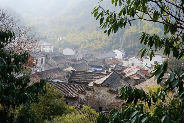 浙江被忽略的一处古村,有600多年历史,是中国历史文化名村