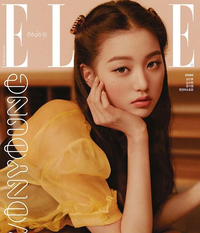 张元英金珉周ellekorea封面画报是俏丽复古的miumiu女孩