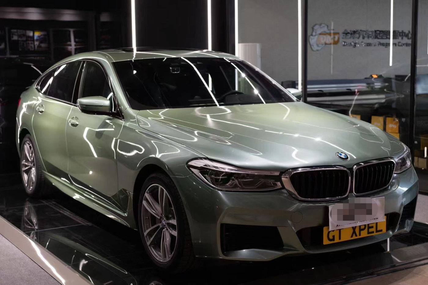 宝马6gt改色抹茶绿 一丝的清新感油然而生-新浪汽车