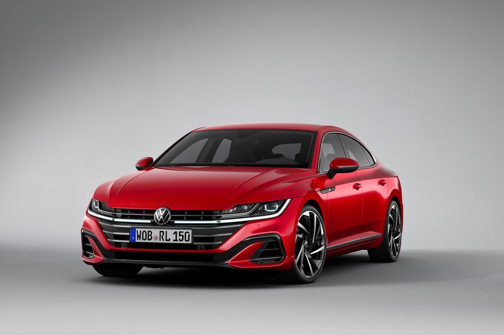 帅气迷人的外观造型,2021款大众cc,经典的优雅轿车