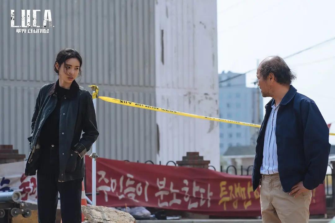 luca开播39岁金来沅气质在线李多熙的脸有点奇怪