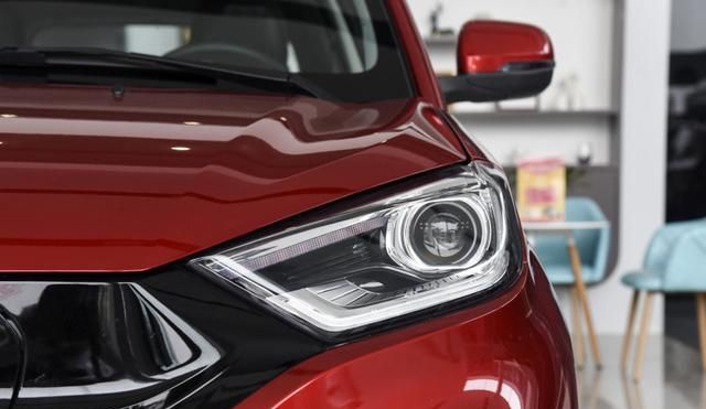 Nezha N01, a Nezha car that started with less than 00, is positioned in the mid- to low-end market.