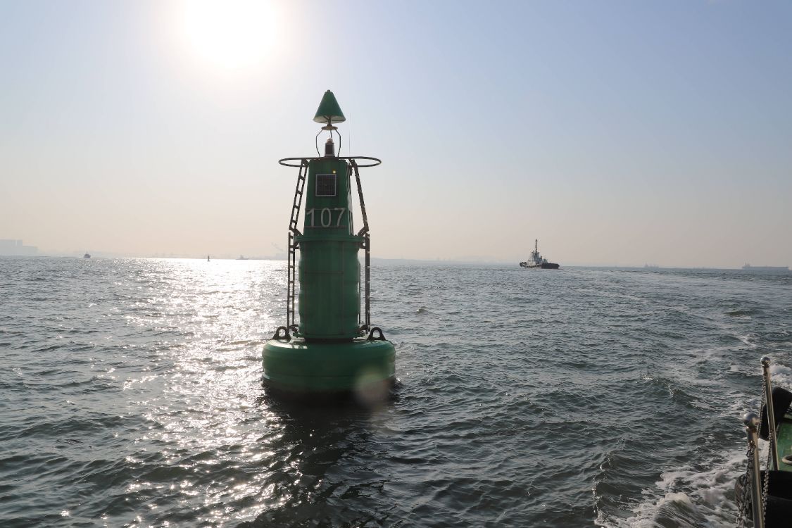 特殊的春运时刻,青岛航标处海上巡检保障水上交通安全