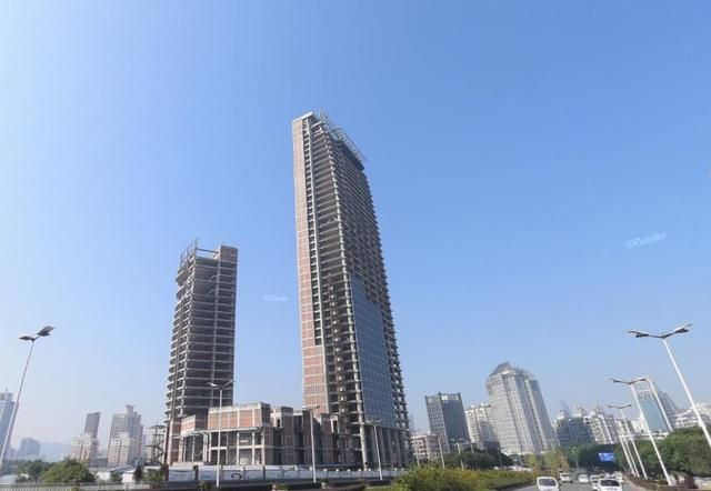 温州知名"烂尾楼"东海广场,被央企接手!