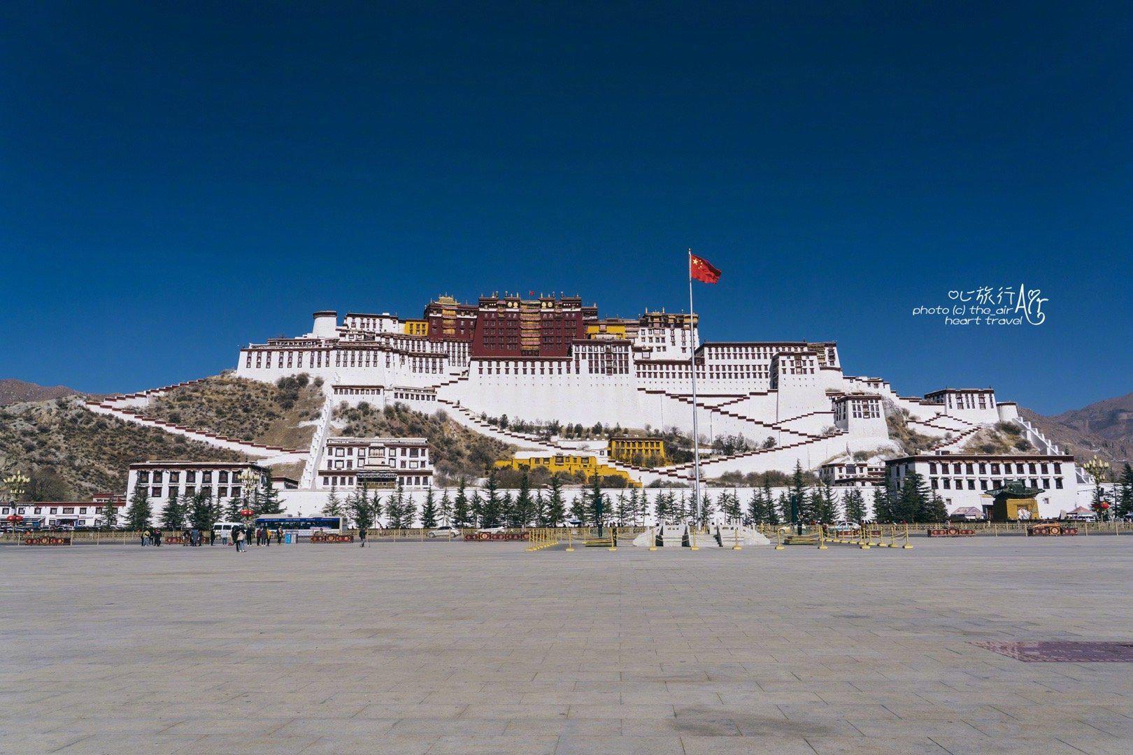 布达拉宫经典拍照机位